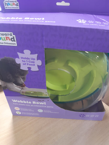 256131 - OUTWARD HOUND Lodër Interaktive Nina Ottosson Wobble Bowl për Qen, Bus Anti-Gëlltitje