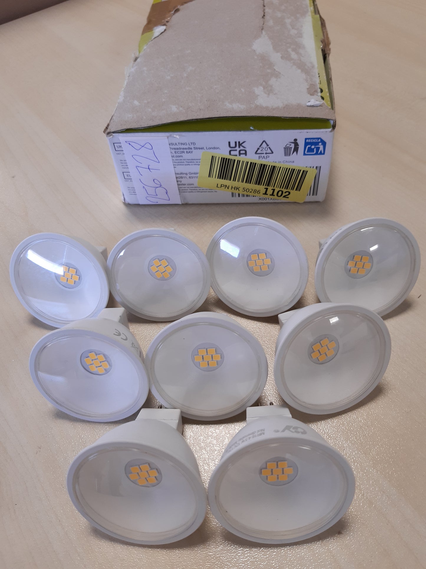 256728 - Llambë LED GY GU5.3 e Bardhë e Ngrohtë, 12V MR16 LED 4.5W 663 Lumen 3000K, Zëvendëson Llambën 40W, Kënd Rreze 120°, Pako me 9 copë