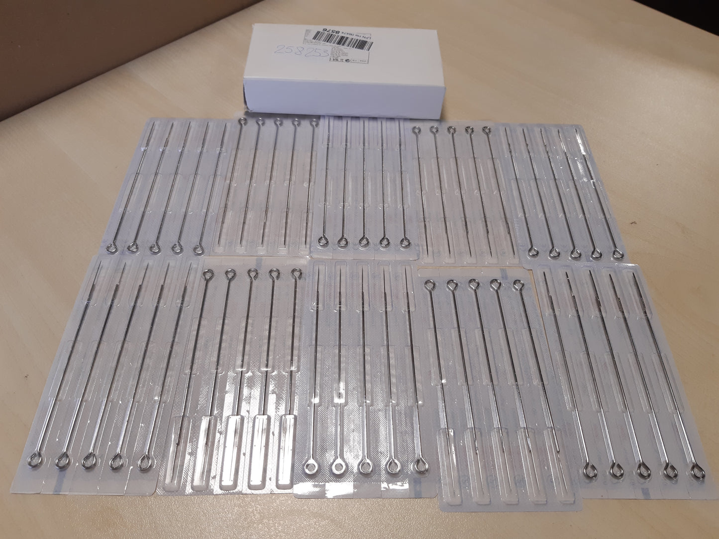 258253 - Gjilpëra sterile për tatuazhe njëpërdorimshe, Set gjilpërash për tatuazhe me 50 pjesë, përfshin 1RL, 3RL, 5RL, 7RL, 9RL, material: çelik inox
