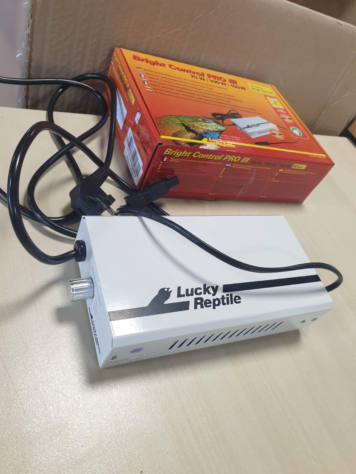 208057 - LUCKY REPTILE Bright Control PRO III - Balast Elektronik 70/100/150W për Llambat Metalike Halide, Aksesorë Ndriçimi për Terrarium, Ngjyra e Bardhë