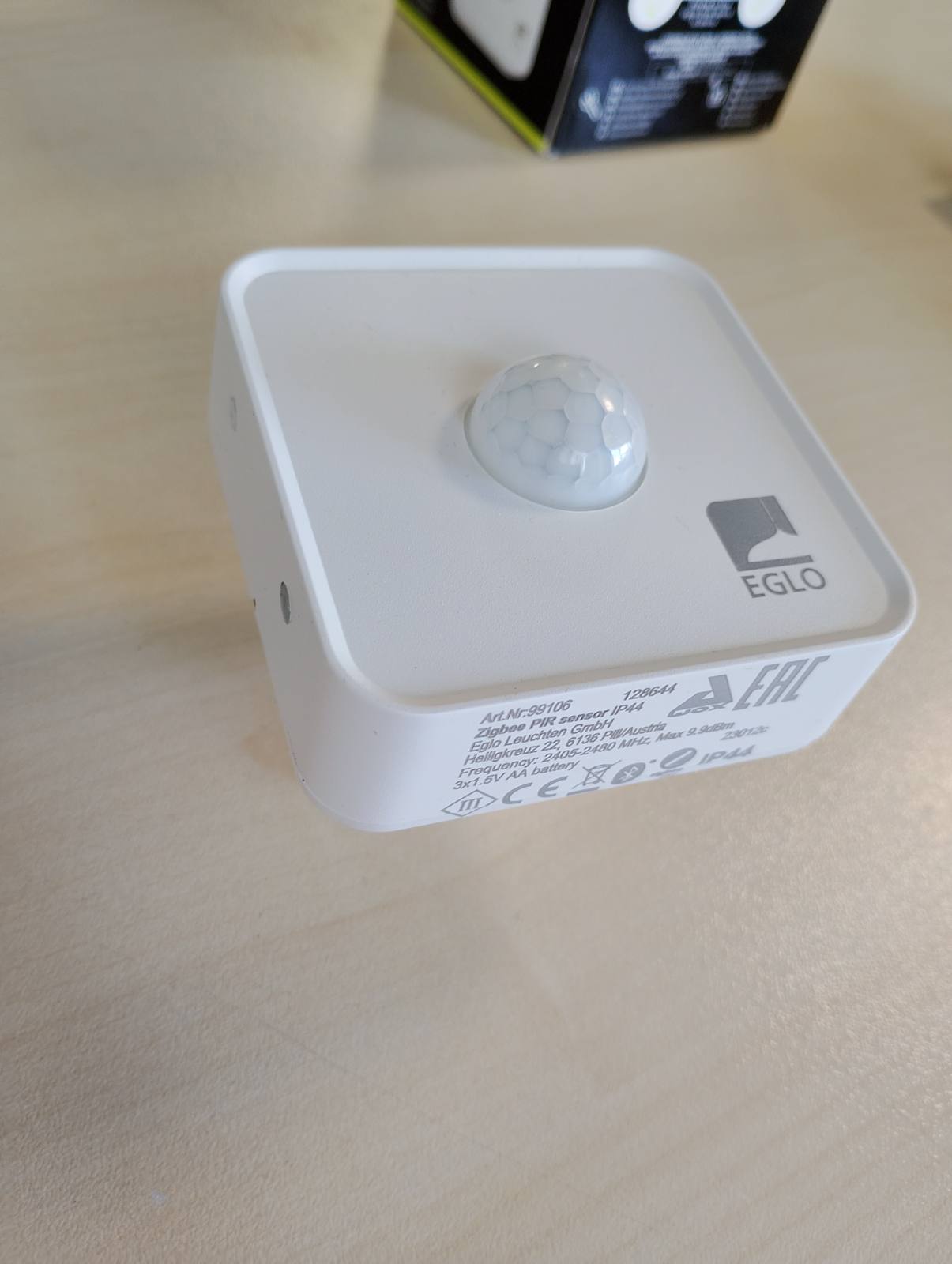 213697 - EGLO Detektor lëvizjeje i lidhur Zigbee, sensor i jashtëm me bateri, i kontrollueshëm nga aplikacioni, për dritat connect.z, i bardhë, IP44