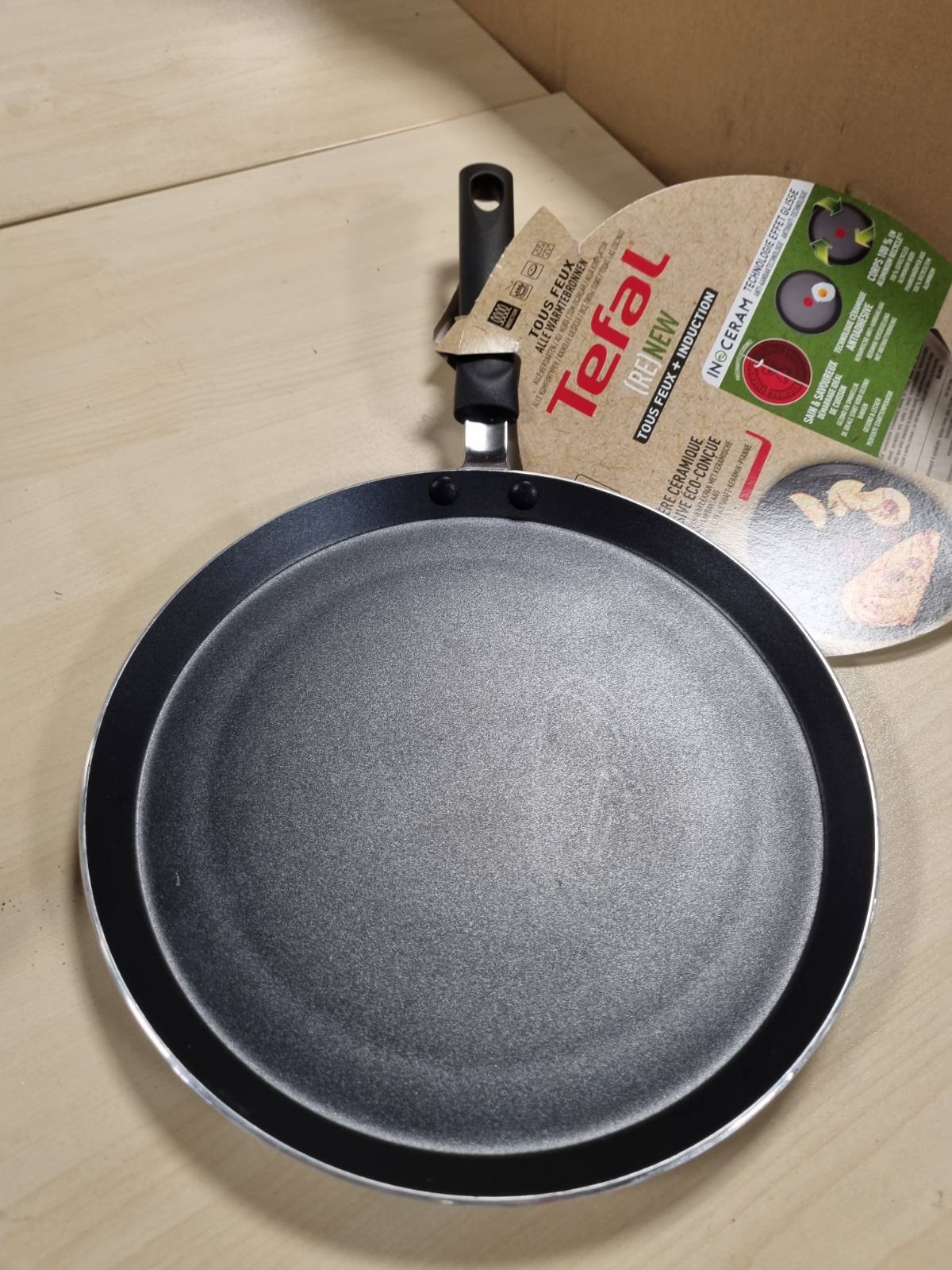 213730 - TEFAL Tigan 28 cm, Tigan me induksion, Veshje qeramike, Renew C4253913, Gri