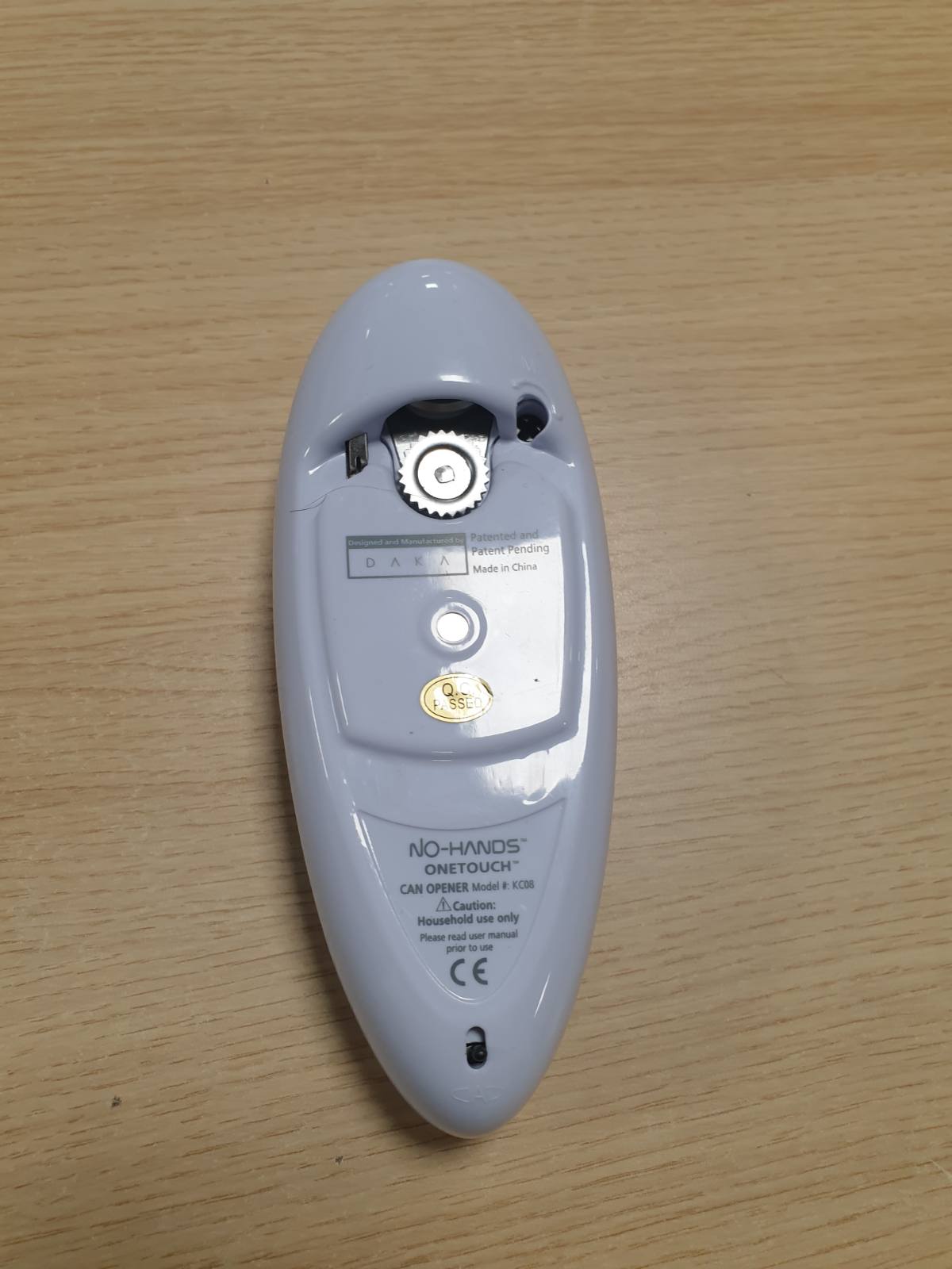 213862 - ONE TOUCH Hapëse Elektrike Kanaçesh pa Duar, e Bardhë.