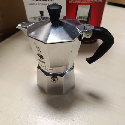 213950 - BIALETTI Makinë për kafe ekspres, 3 gota (130ml), alumini