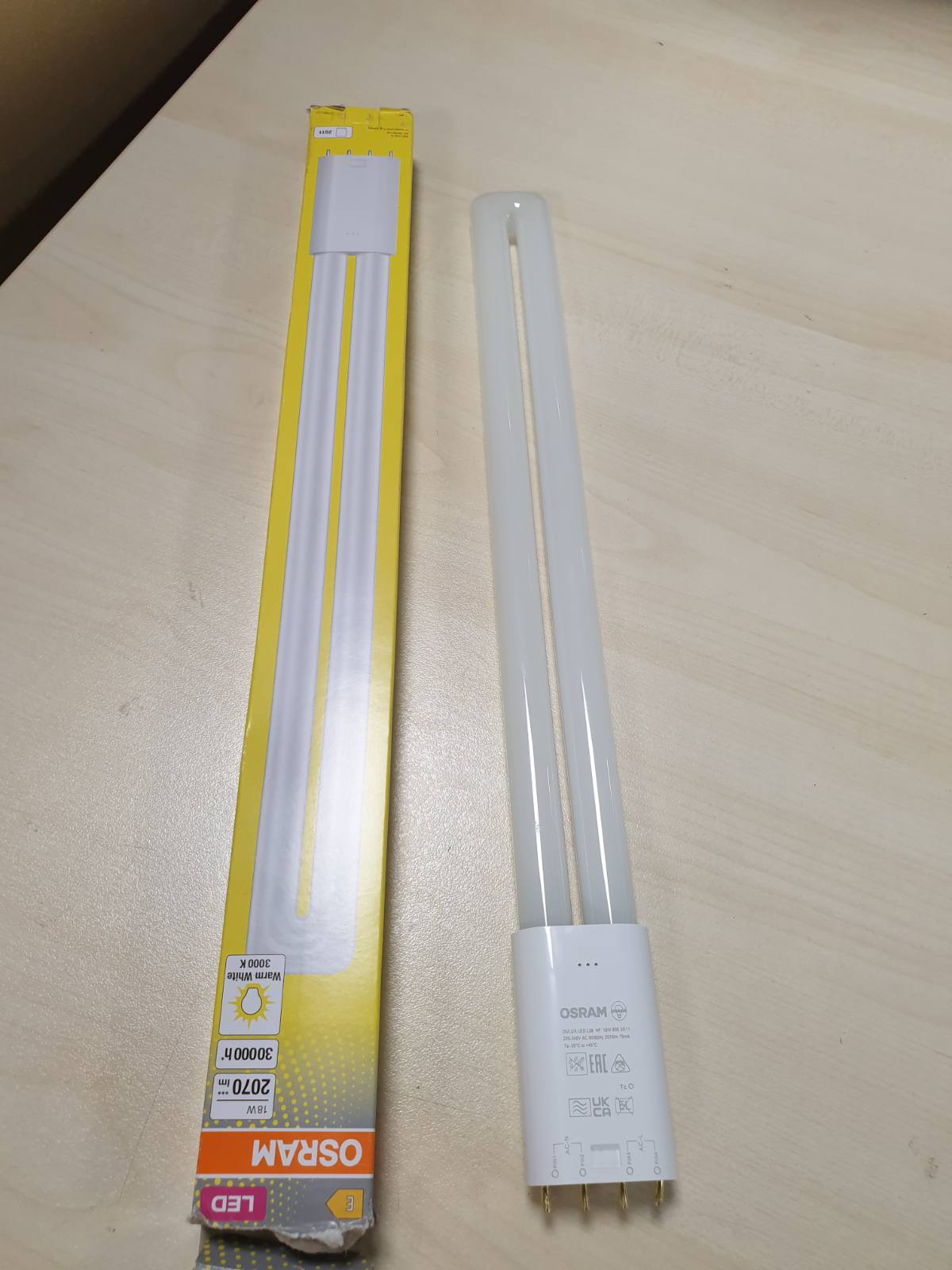 214235 - OSRAM Llambë LED për priza 2G11, 18W, 2070 Lumen, E bardhë e ngrohtë (3000K)