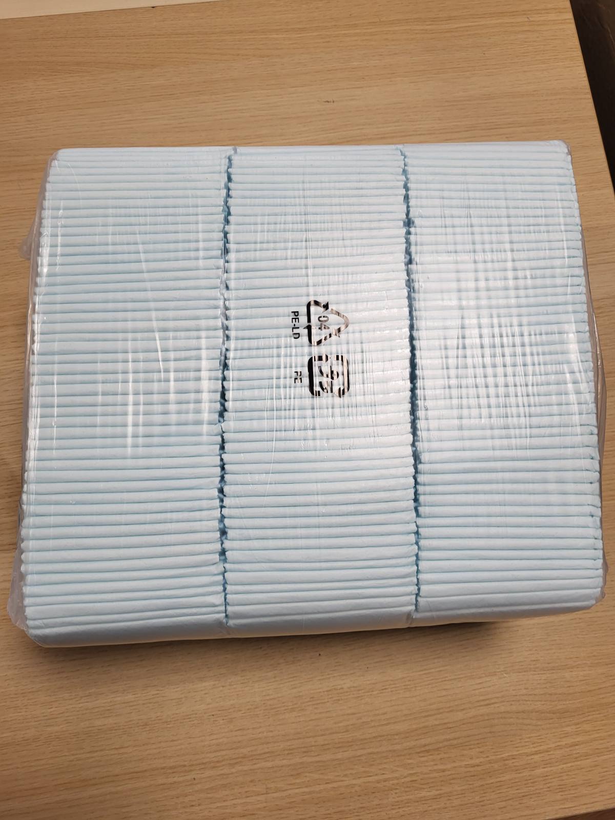 214257 - AMAZON BASICS Mbështjellës për jashtëqitje për qen, 150 copë, 56 x 56 cm, blu