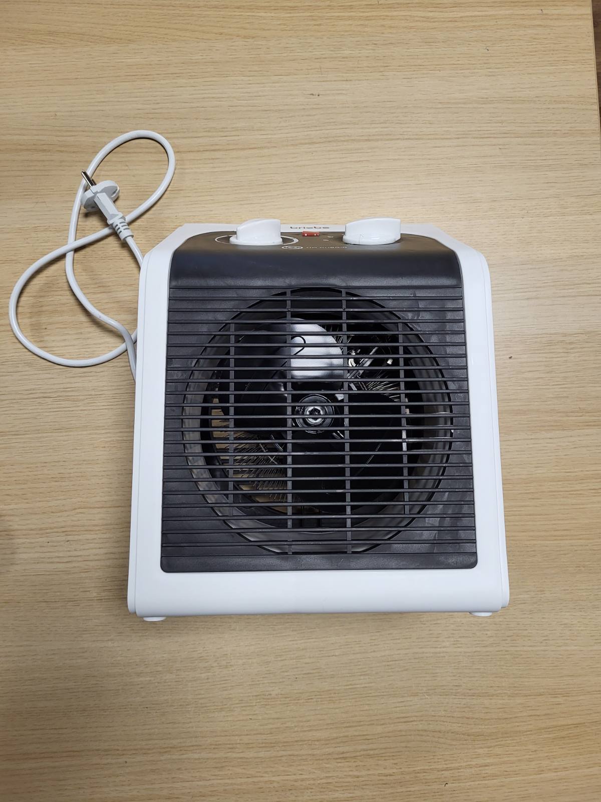 214277 - BRIEBE Ngrohës elektrik portativ, 2000W, Ngrohës banjoje me 2 nivele fuqie, për hapësira deri në 20m²