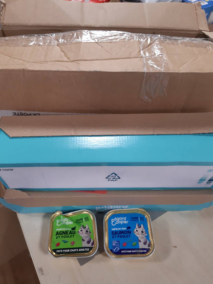 214782 - EDGARD & COOPER Ushqim i lagësht për mace të rritura të sterilizuara, salmon dhe pulë 16 x 85g, ushqim i lagësht pa drithëra, përbërës natyralë, i pasur me proteina