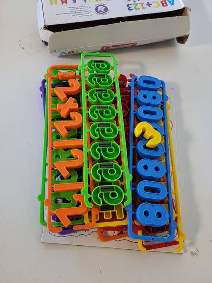 215134 - QUERCETTI 5465 ABC 123 Magnetike; Pllakë magnetike me shkronja dhe numra