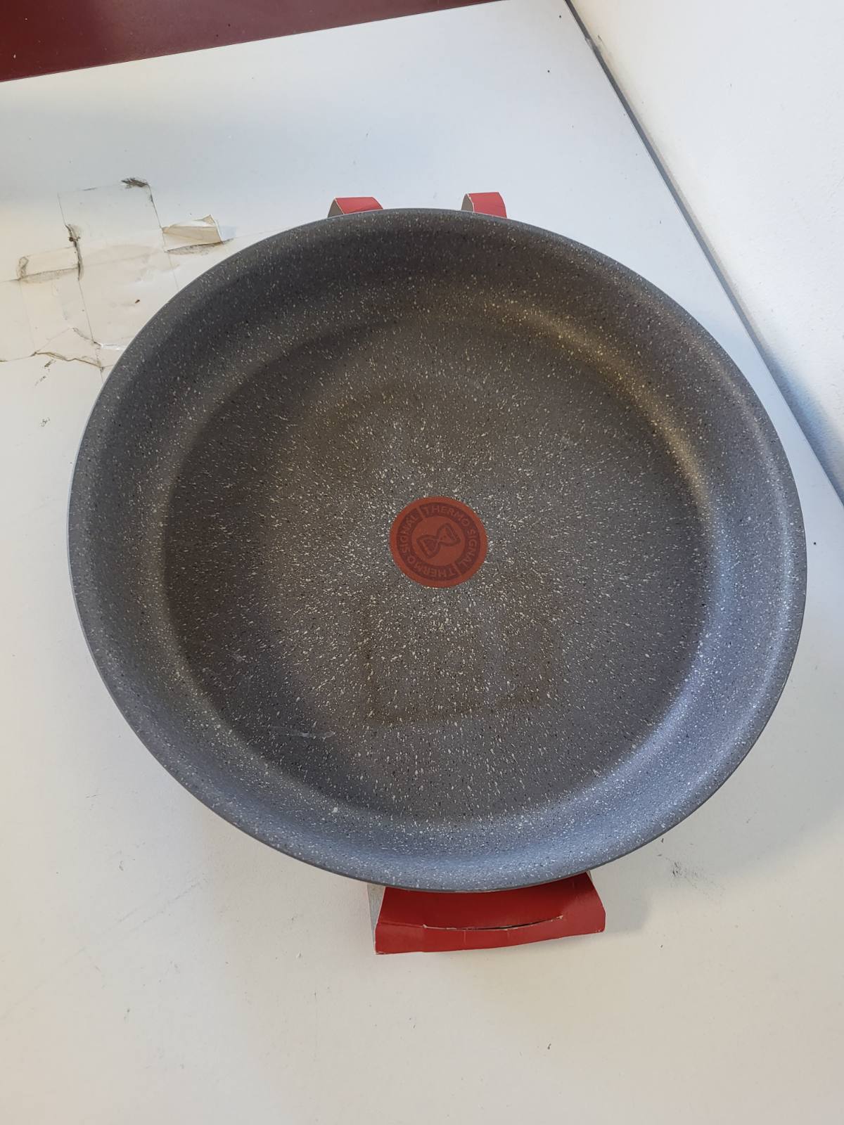 218210 - LAGOSTINA Tigan i Gjelbër Ingenio Mineralis Ã˜ 28 cm, Tigan prej alumini 100% të ricikluar, për gaz, furrë dhe induksion, me tregues gatimi, mund të përdoret me dorezë të lëvizshme