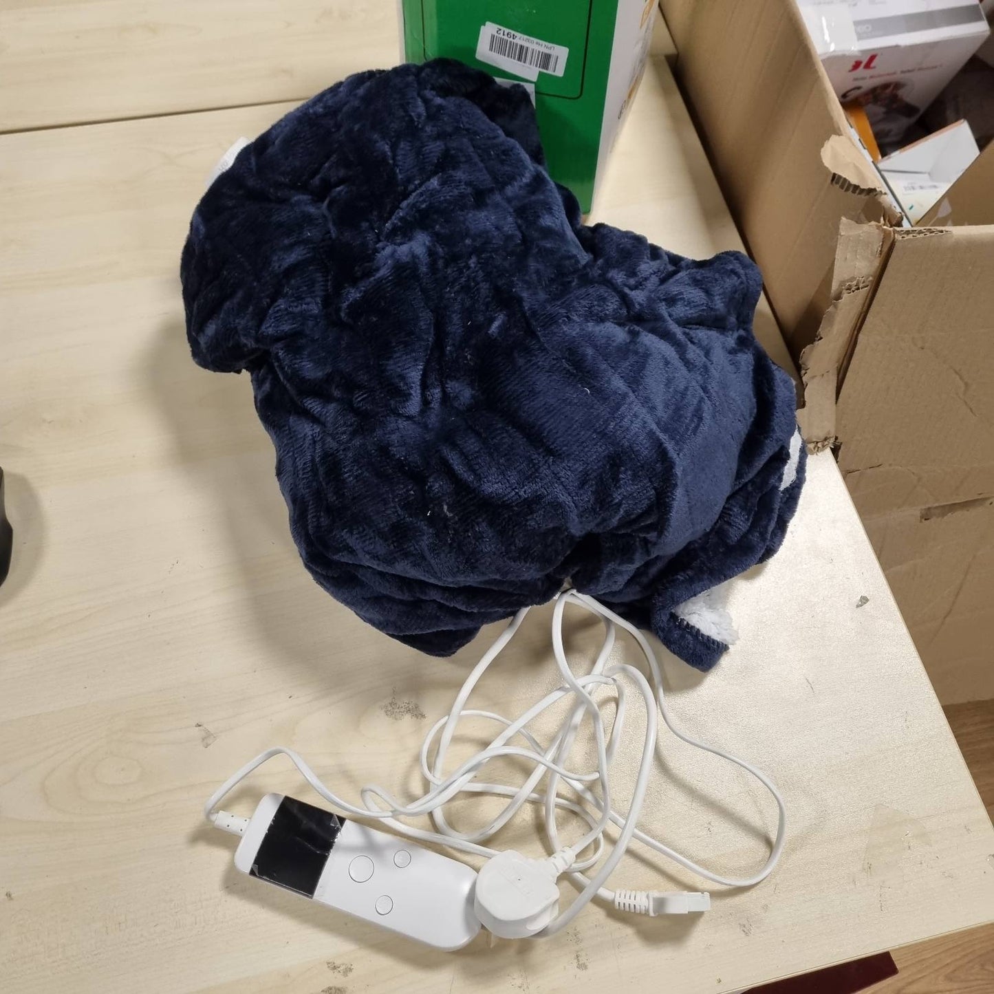 218304 - Batanije ELEKTRIKE QIERYUN, 130x160cm, e lahet në lavatriçe, prej leshi dhe Sherpa, me kontrollues dixhital, 10 cilësime ngrohjeje, fiket automatikisht pas 8 orësh