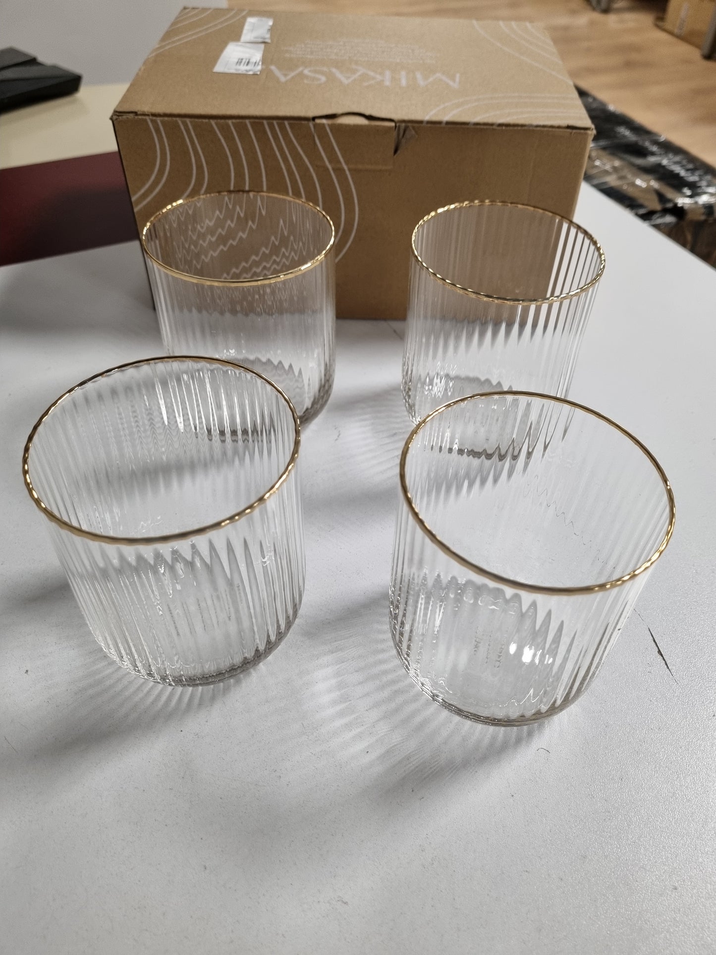 218797 - MIKASA Gota kristali Sorrento me buzë ari, 380 ml, set me 4, pa plumb, transparente