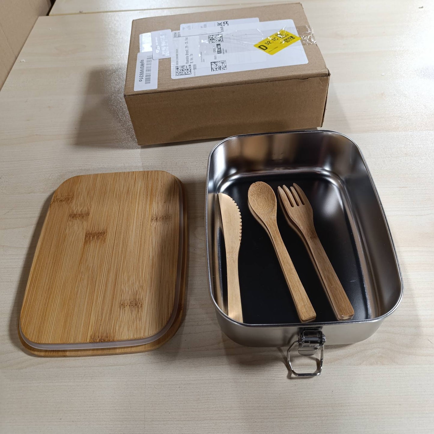 219590 - KUTI BENTO, kuti dreke prej çeliku inox, 1500 ml, 3 lloje kutish dreke, kuti metalike me kapakë druri, pa BPA, për çerdhe, shkolla dhe piknikë