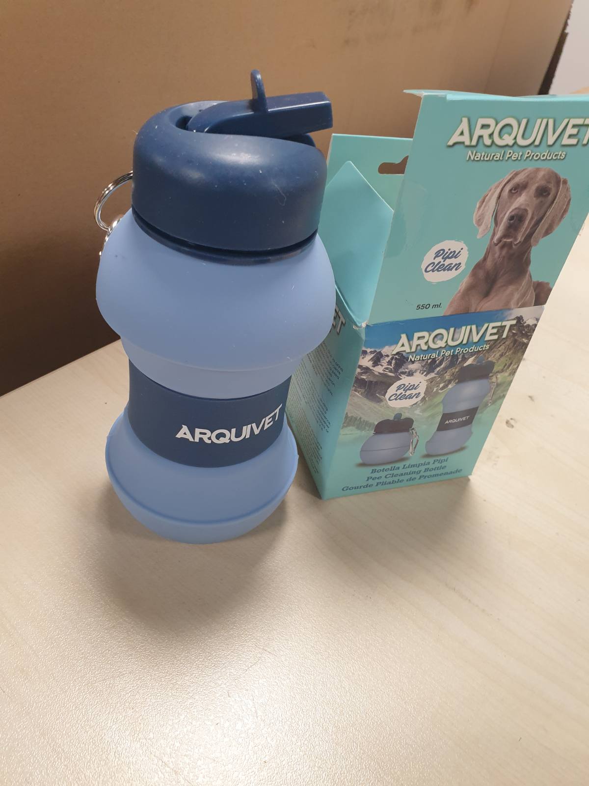 220364 - Shishe e palosshme portative për pastrimin e urinës së kafshëve shtëpiake 550 ml