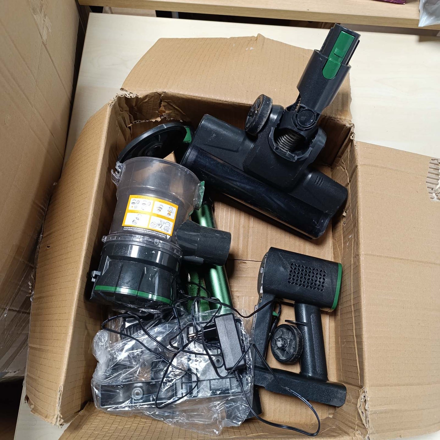 221065 - VEXILAR - Fshesë me korrent pa tel V9Pro 50KPa, 60 minuta, 6-në-1, motor pa furça, LED, filtër HEPA, bateri e lëvizshme