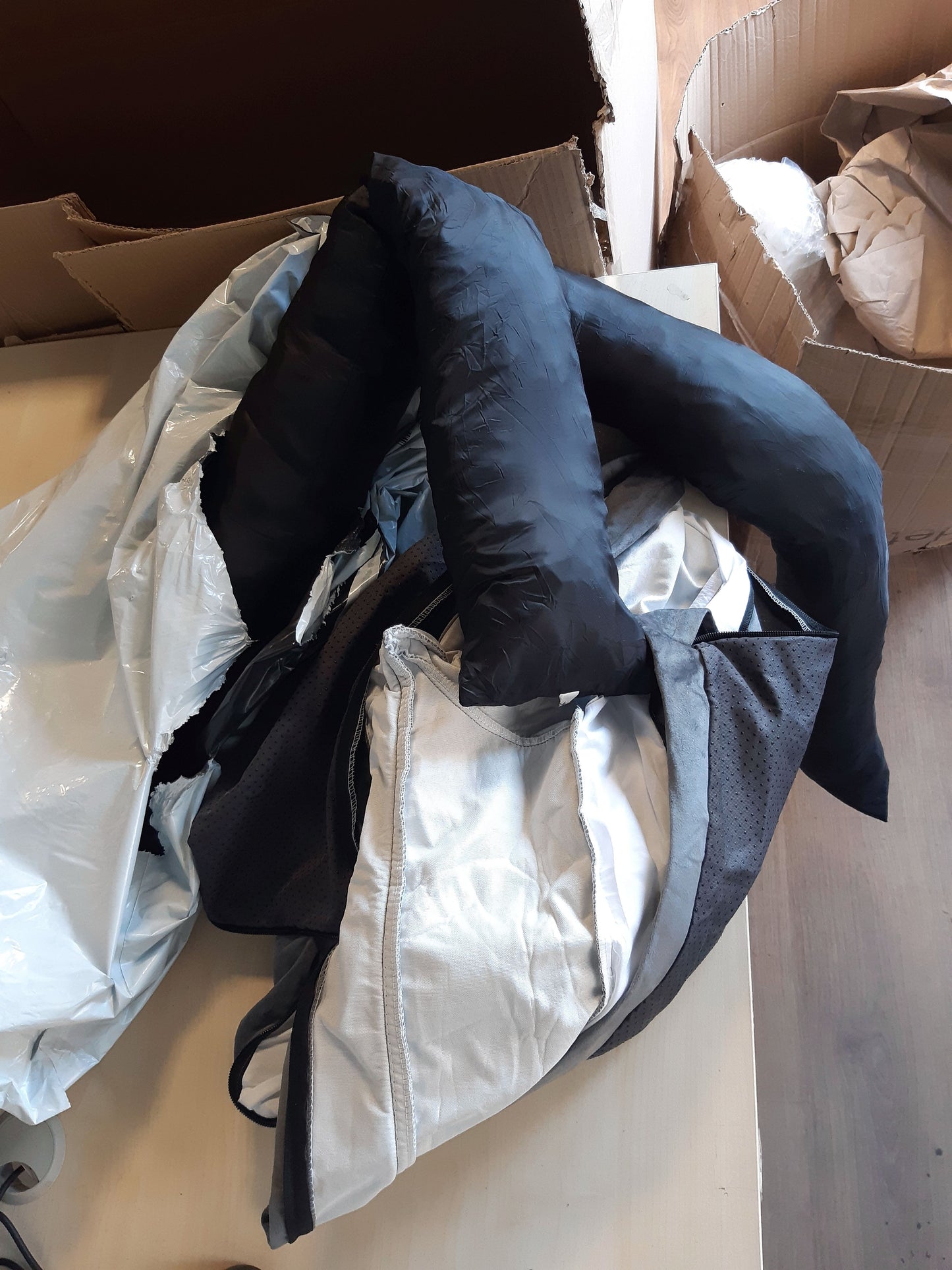 221630 - UPVILLA Krevat Ortopedik për Qen të Mëdhenj, Shportë e Larëshme me Shkumë, 91x61x18cm, Gri, Divan i Papërshkueshëm nga Uji, Fund Anti-Rrëshqitës, Jastëk Katër Anësh