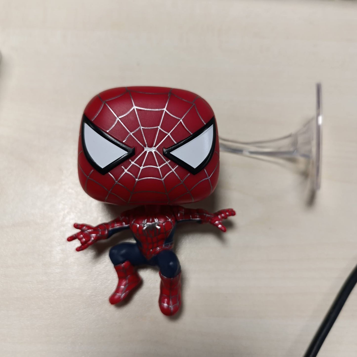222698 - FUNKO POP! MARVEL: SPIDER-MAN NO WAY HOME 2021 - SPIDER-MAN - LEAPING SM2 - FIGURË PREJ VINILI PËR KOLEKSION - IDE PËR DHURATË - PRODUKTE ZYRTARE - LODRA PËR FËMIJË DHE TË RITUR - ADHURUES FILMASH