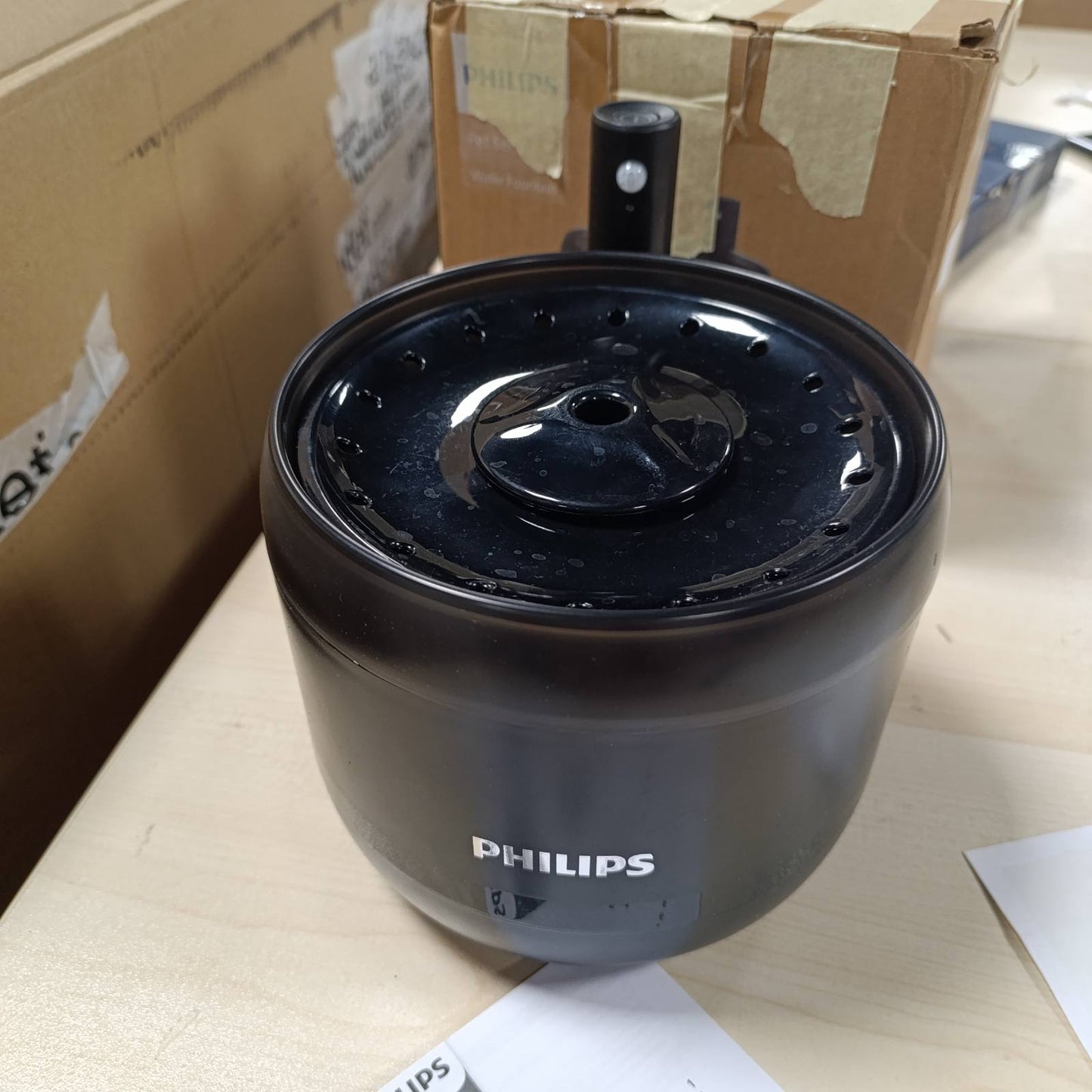232407 - PHILIPS Shatërvan për Macet PAW3210/02, Inteligjent për Pije, Mbrojtje nga Rrjedhjet, Monitorim Mbushjeje, Aktivizim Lëvizjeje, I Qetë