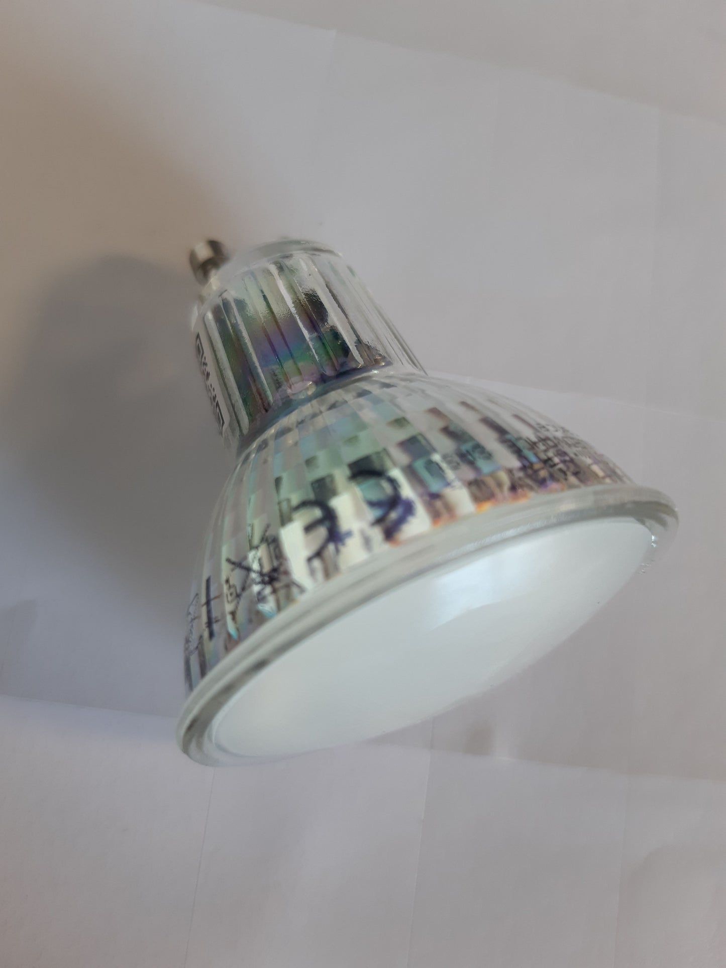 253035 - OSRAM Reflektor SMART LED Spot PAR16 GU10, 4.9W, ZigBee 3.0, RGBW 16 Milion Ngjyra, i Errësueshëm, Kontroll Aplikacioni, Alexa