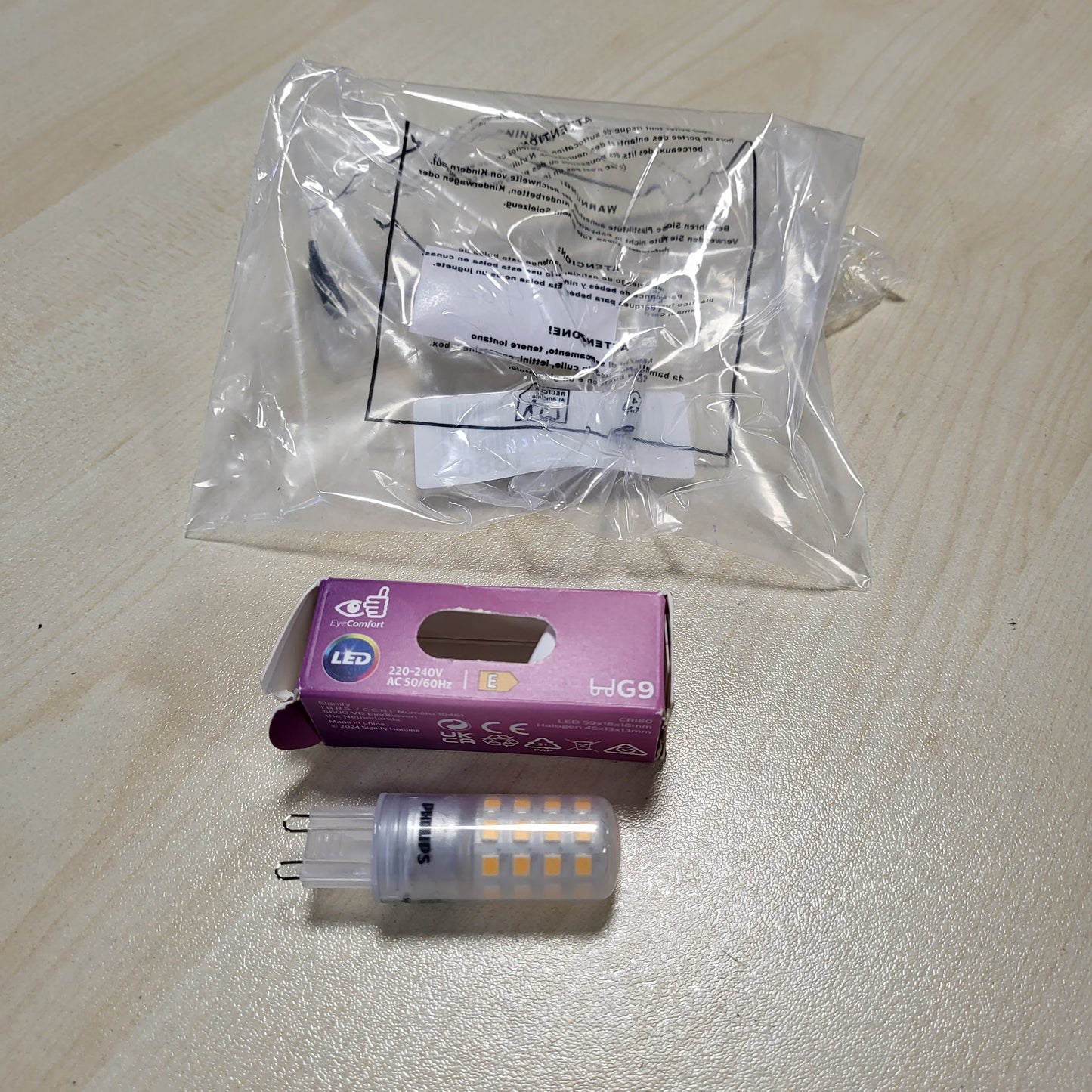 257482 - PHILIPS Llambë standarde LED, zëvendësuese për llambën halogjene 40W, bazë G9, dritë e bardhë e ngrohtë 2700K, e errësueshme, me acar