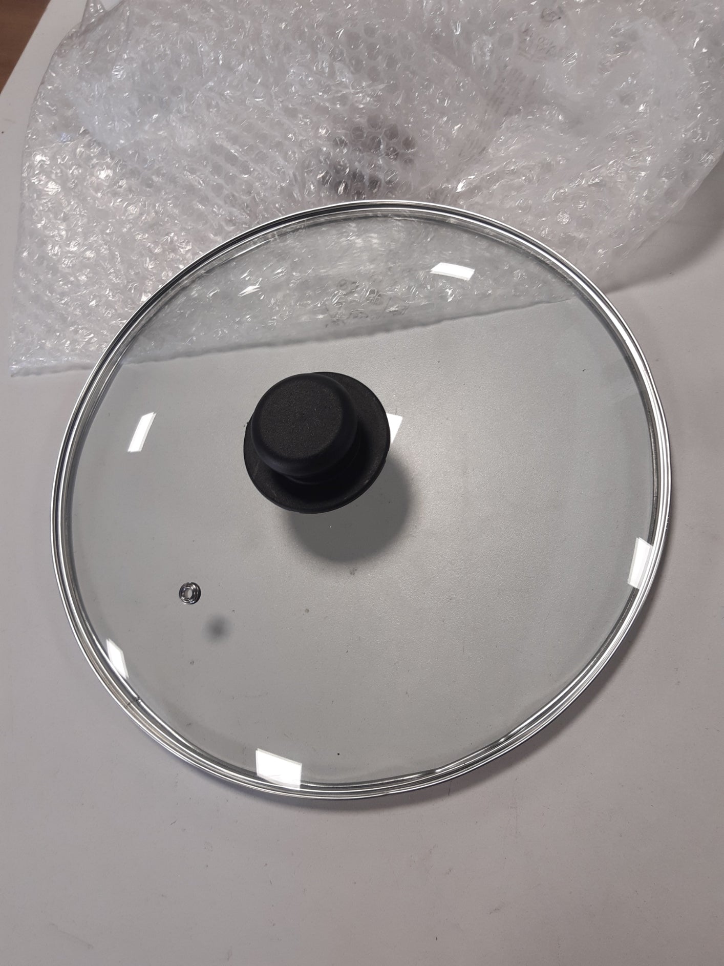 257798 - ZANETTI Kapak qelqi me dorezë për tenxhere dhe tiganë, diametër 32 cm