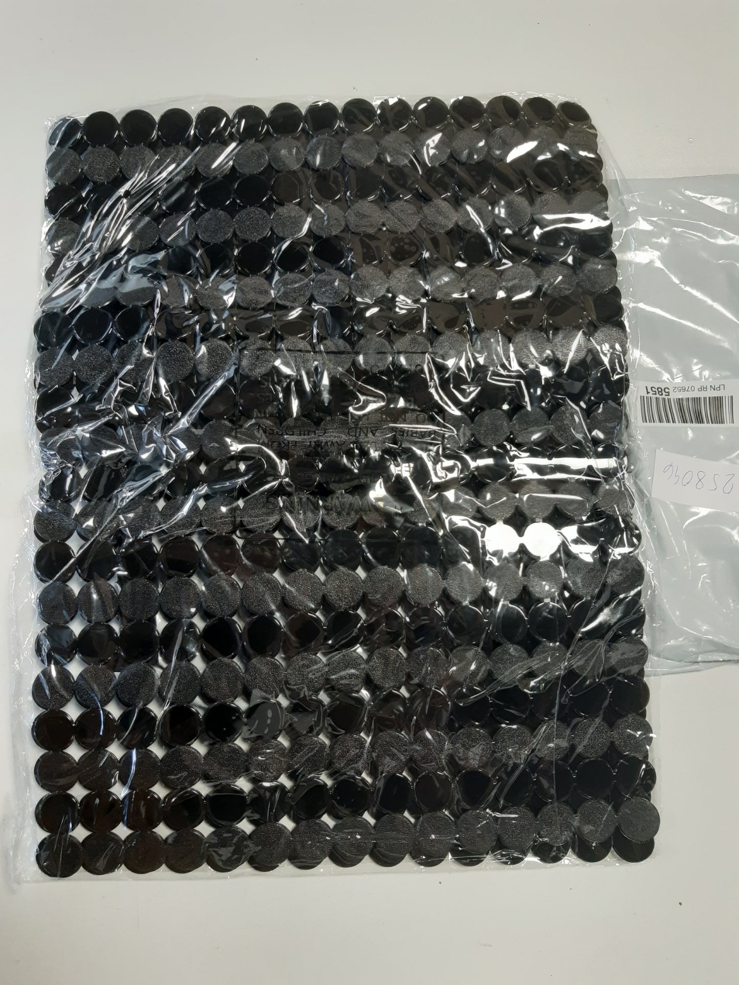 258046 - Luckwaii Tapet Lavamani me 2 Pjesë, PVC, 40 x 30 cm, Mbrojtës Lavamani i Prerë, i Zi