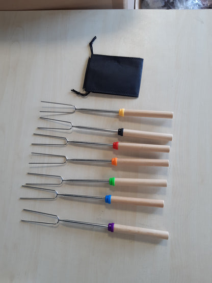 258175 - HELL PËR BARBEQUE PREJ ÇELIKU INOX, 8 COPË, HELL TELESKOPIK PËR BUKË ME DOREZA TË IZOLUARA, 31-81 CM TË GJATA