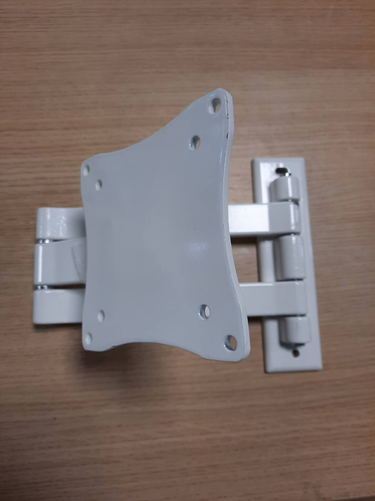 261437 - Mbështetëse TV me Krah Lëvizës Proper P-SWBLCDW-1 për Mur, për Televizorë LCD ose LED 13" 19" 22" 23" 24" dhe 28" - E Bardhë
