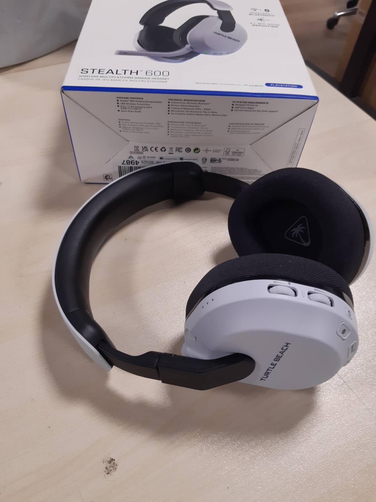 266101 - KONSOLË TURTLE BEACH STEALTH 600, kufje pa tel për lojëra PlayStation, të bardha, deri në 80 orë, altoparlantë 50 mm, Bluetooth për PS5, PS4, PC