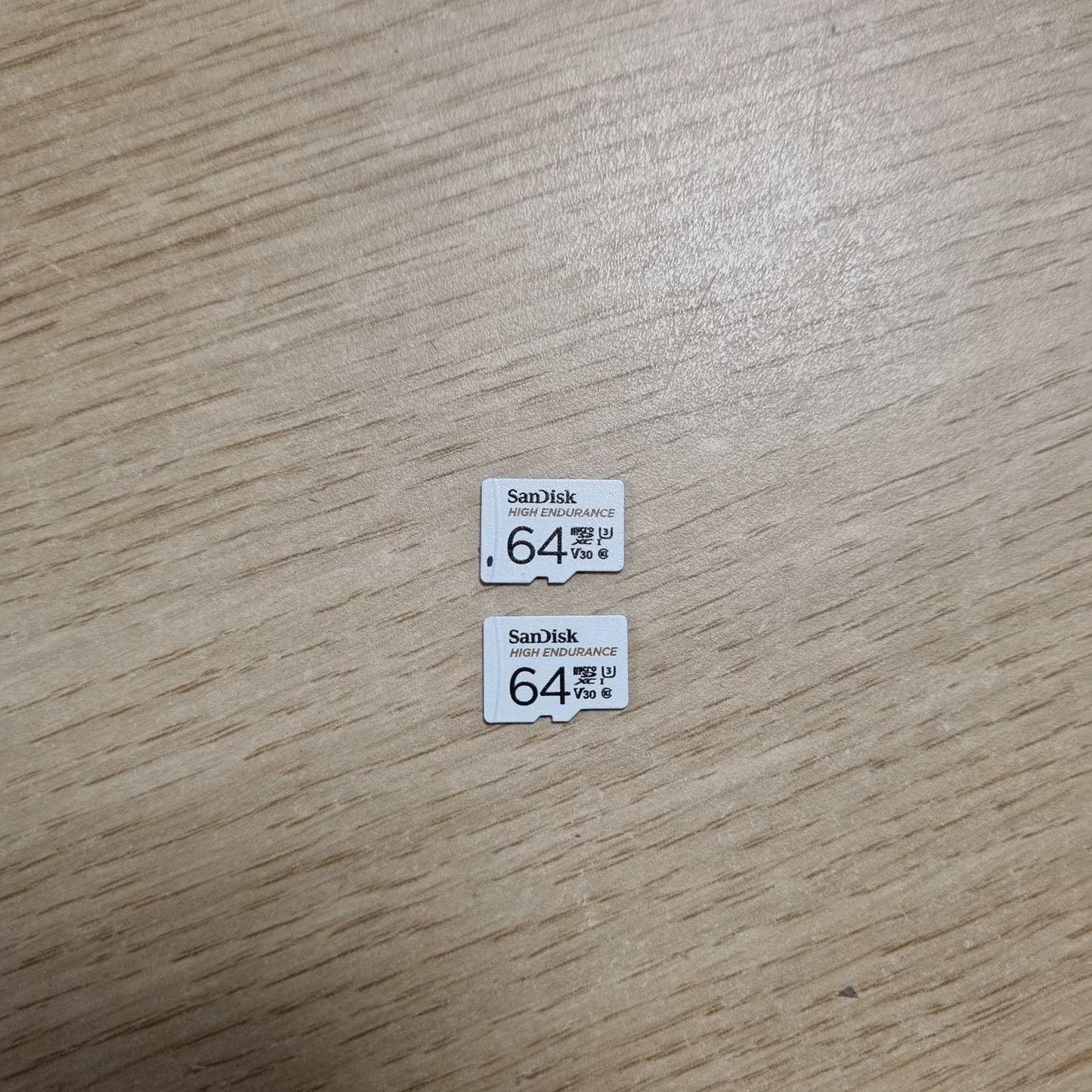 267002 - SANDISK Kartë memorieje High Endurance microSDXC 64 GB + Adaptor - Lexim 100 MB/s, V30 për video Full HD dhe 4K