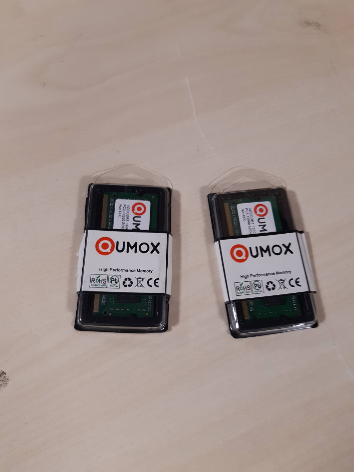 267036 - QUMOX 8GB (2x 4GB) 1600 DDR3 SO-DIMM PC3-12800 RAM Memorie Laptop 204pin CL11