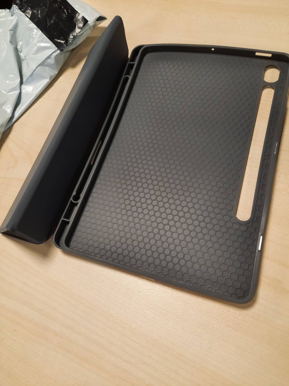 267050 - JETech Mbrojtëse për Samsung Galaxy Tab S10 Lite/S10 FE/S9 FE 10.9 inç, TPU i butë, palosje trefishe, mbajtëse stilolapsi S Pen, mbështetje karikimi S Pen (Antracit)