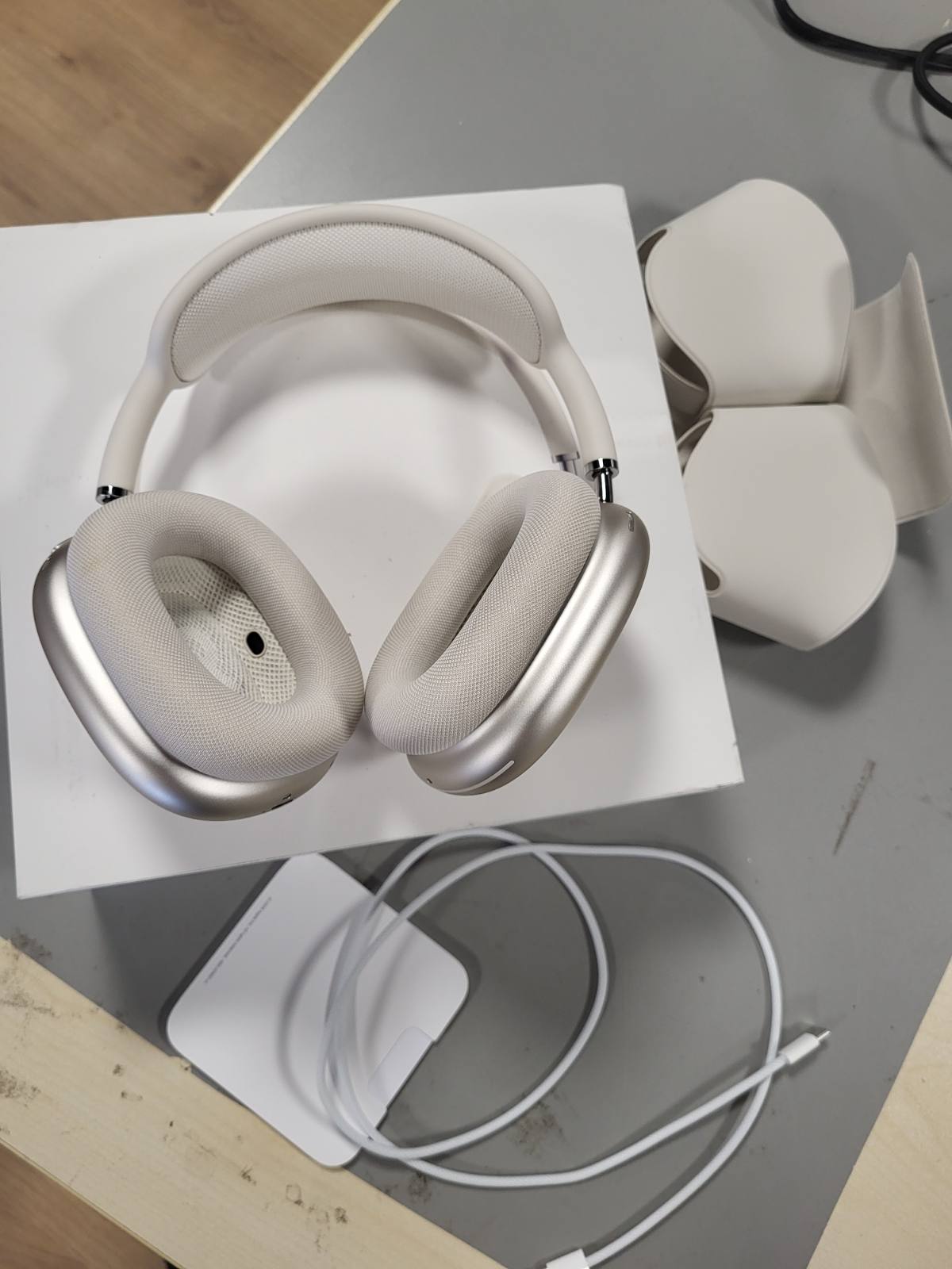 267519 - Kufje pa tel APPLE AirPods Max, anulim aktiv i zhurmës në nivel profesional, modalitet transparence, audio 3D e personalizuar, kuti karikimi USB-C, Polarstern