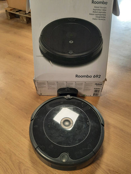 267569 -Robot fshesë iRobot Roomba 692 – Lidhje Wi-Fi, rekomandime të personalizuara për pastrimin, funksionon me Alexa, efektiv për qimet e kafshëve shtëpiake, tapetet dhe dyshemetë e forta, vetëkarikim.