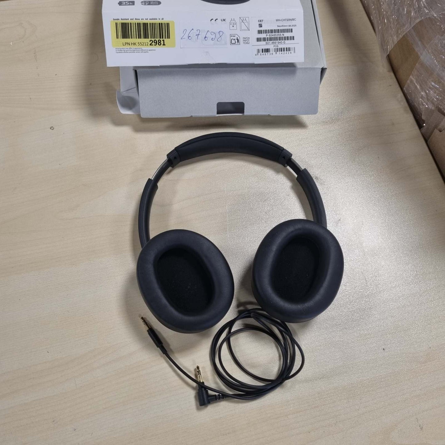 267698 - SONY WH-CH720N - Kufje pa tel Bluetooth me anulim zhurmash - Mikrofon i integruar - Jetëgjatësi baterie deri në 35 orë - Karikim i shpejtë - Ngjyra: e zezë