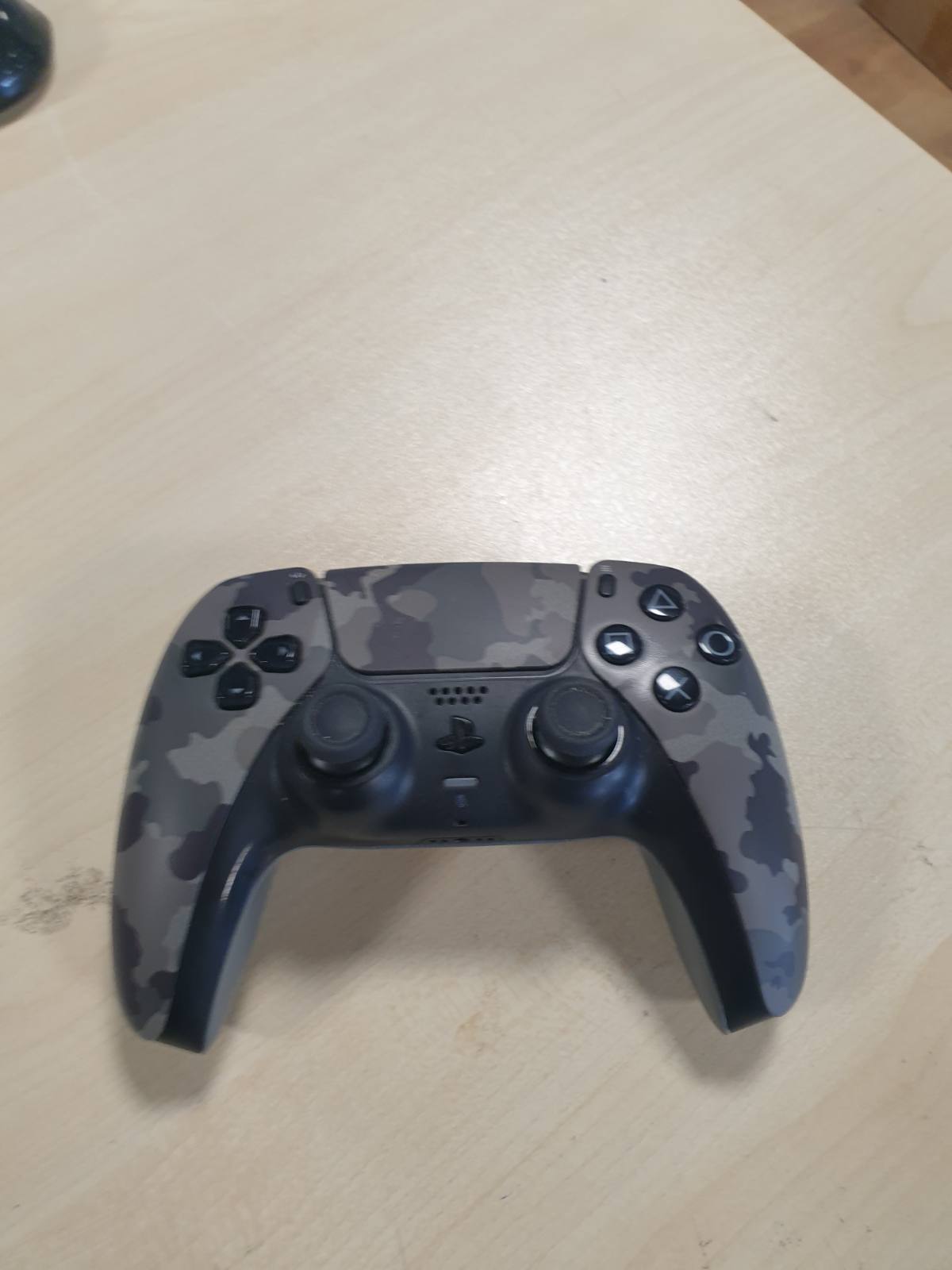 267812 - SONY Kontrolluesi pa tel DualSense® - Kamuflazh gri [PlayStation 5]