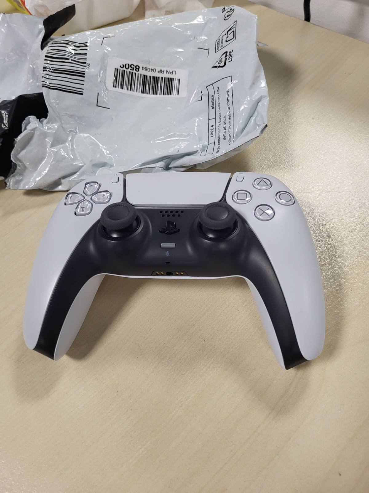 267880 - SONY KONTROLLUES PlayStation 5 Dualsense, I Bardhë, 0711719399704