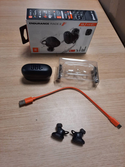 267895 - JBL Endurance Race 2, Kufje Bluetooth True Wireless për në Vesh, Jetëgjatësi baterie 48 orë, IP68, Anulim zhurmash, JBL Pure Bass, Teknologji Smart Ambient, Modaliteti Sport, E zezë