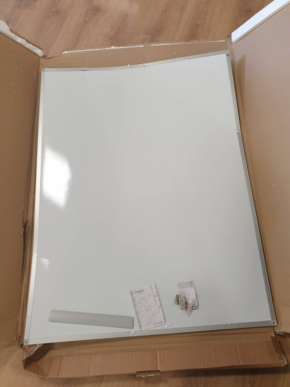 268033 - BOARDSPLUS Tabelë e bardhë magnetike, 120 x 90 cm, me kornizë alumini dhe mbajtëse shënuesish