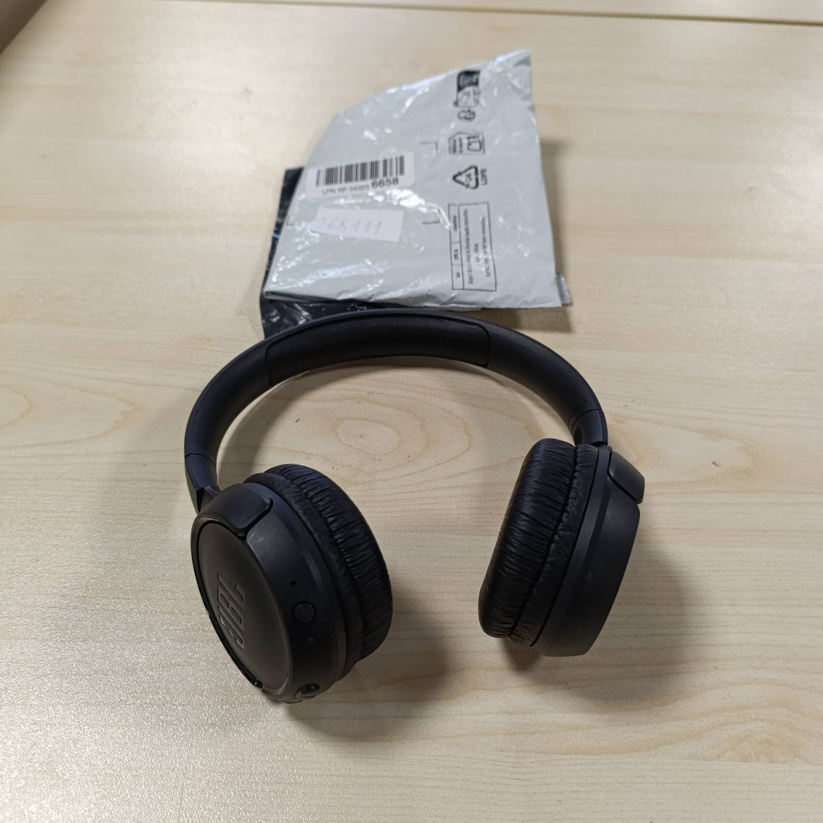 268111 - JBL Tune 510 BT – Kufje Bluetooth On-Ear – Të zeza – Kufje të palosshme – Jetëgjatësi e baterisë deri në 40 orë