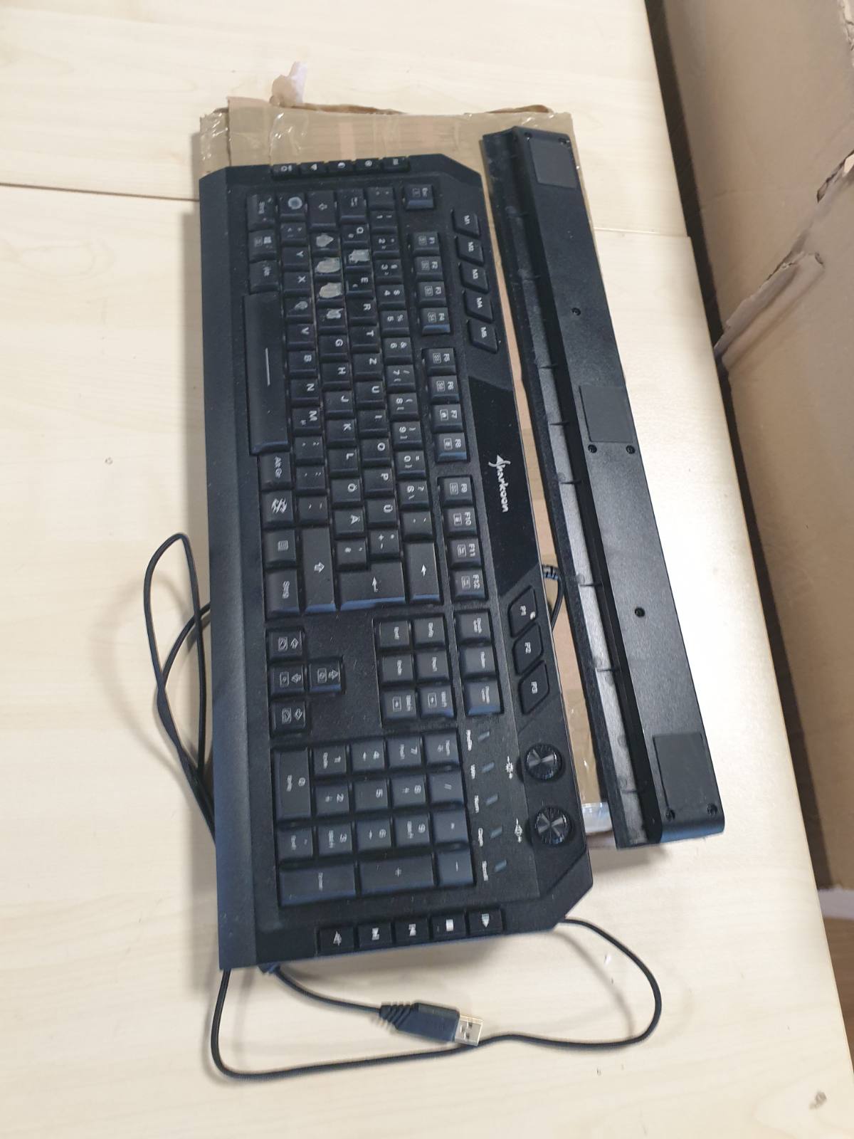 268191 - SHARKOON USB Skiller SGK5 Gaming DE Layout