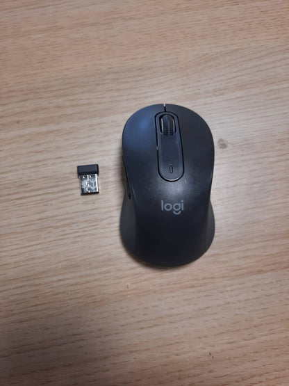 268387 - LOGITECH - Maus pa tel Signature M650, për duar të vogla deri të mesme, bateri 2-vjeçare, klikime të qeta, butona anësorë të personalizueshëm, Bluetooth, kompatibilitet me shumë pajisje - Gri