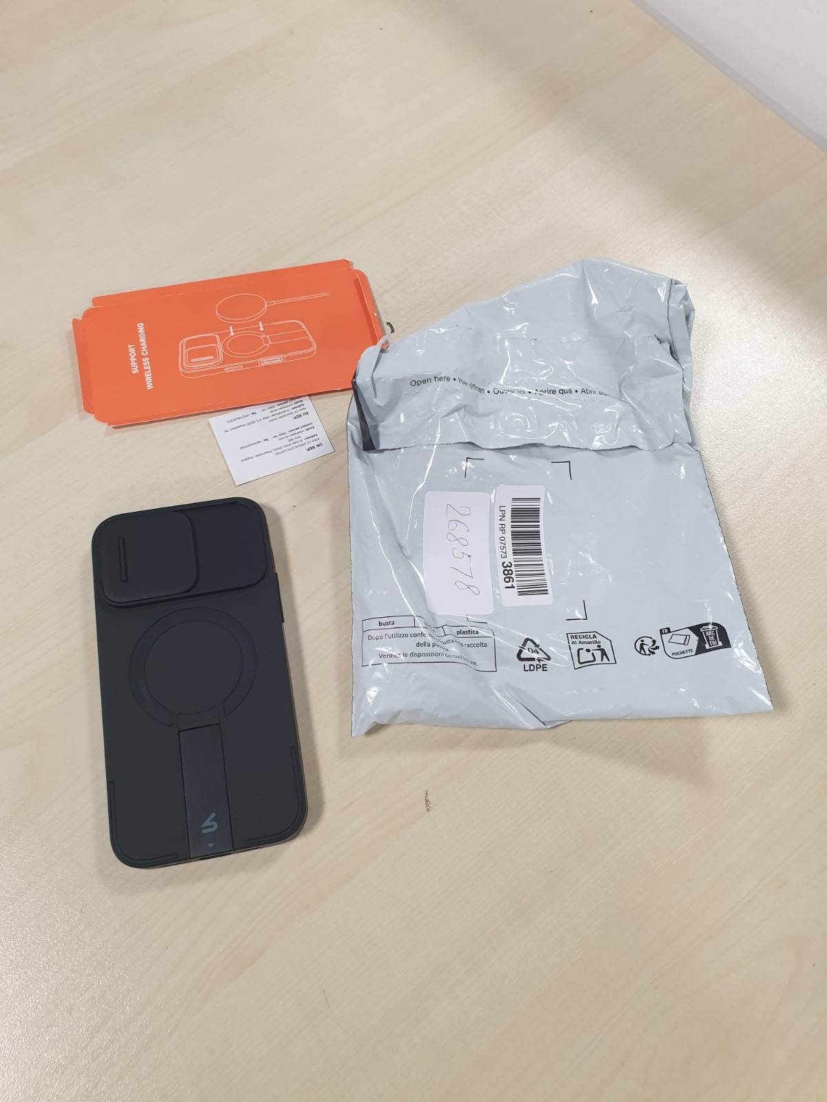 268578 - SURITCH Mbështjellëse magnetike për iPhone 14 Pro Max, Rezistente ndaj goditjeve dhe gërvishtjeve, Mbulesë kamere rrëshqitëse, Mbështetje e rregullueshme (e zezë)