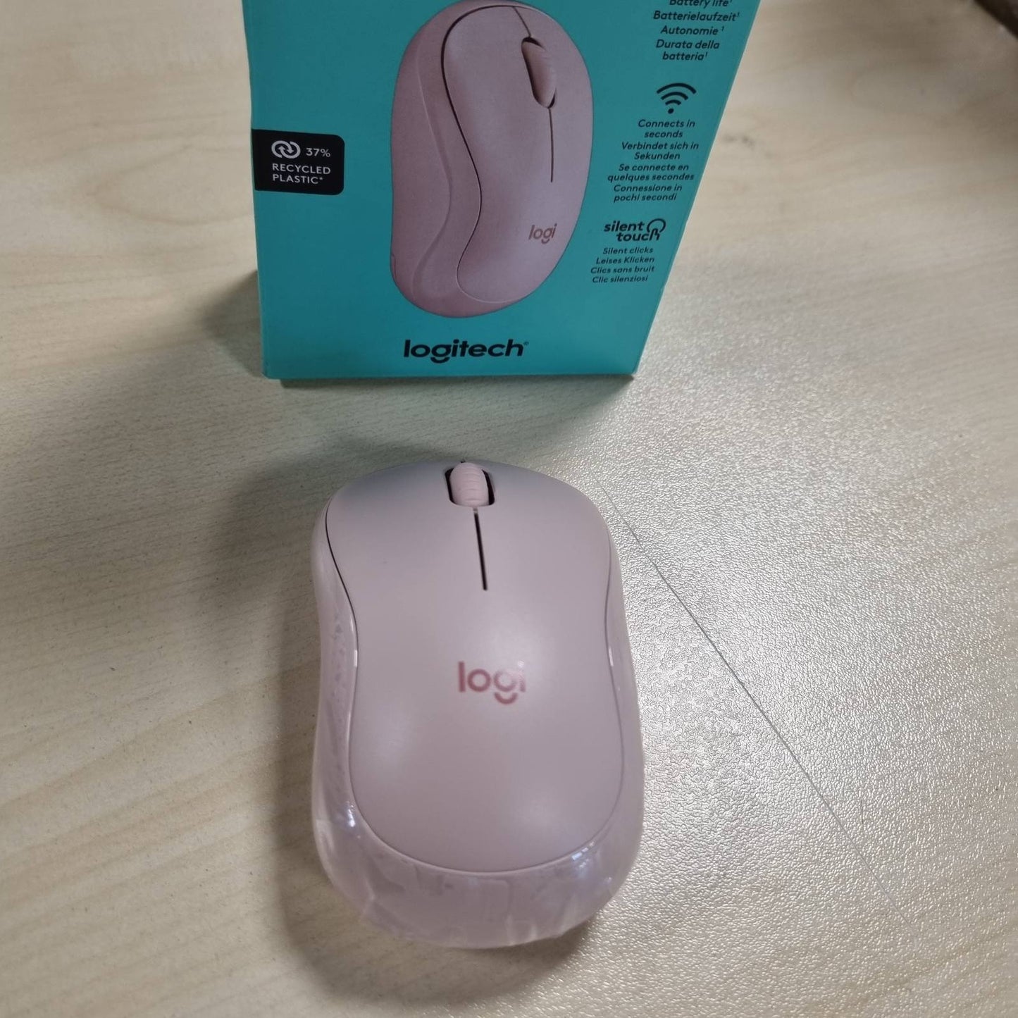 268699 - LOGITECH M240, Maus Bluetooth, Pa Tel, Kompakt, Portativ, Gjurmim i Qetë, Jetëgjatësi Baterie 18-Mujore, Përshtatshëm për Windows, macOS, ChromeOS, Rozë
