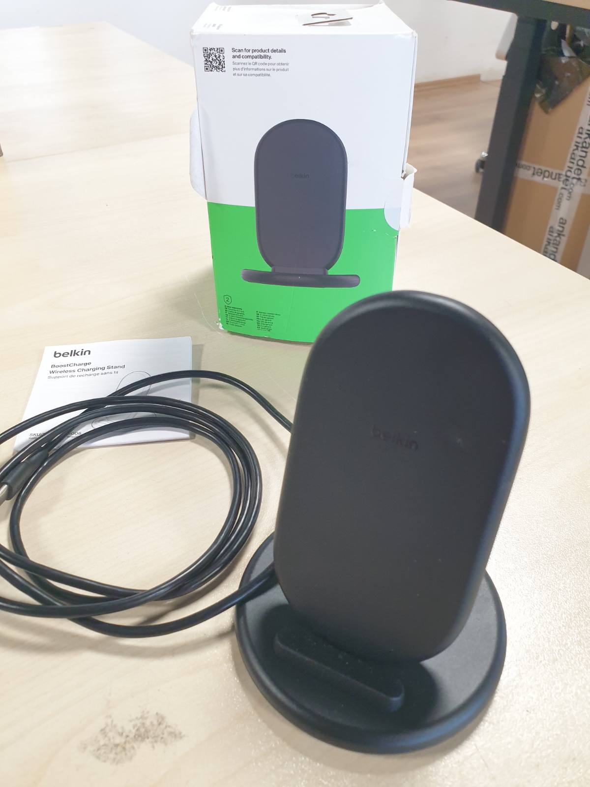 268841 - Belkin - Karikues pa tel BoostCharge, me mbulesë, aksesor për iPhone, Samsung Galaxy, Pixel, Kabllo 1.5 m e përfshirë, i zi