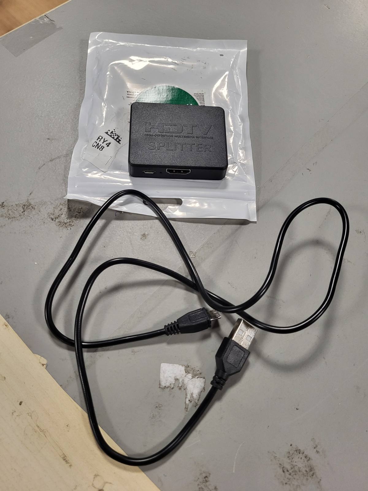 268958 - Ndarës HDMI 1 deri në 2, 4K 3D, Adaptor për Monitorë të Dyfishtë, 2 Porta për PS3/4, Xbox, DVD, HDTV, Projektor