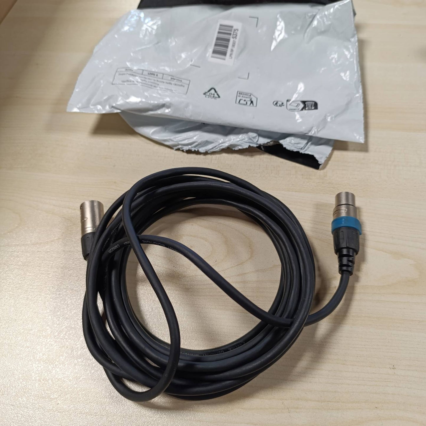 269031 - CORDIAL - Kabllo mikro XLR 5 m, Kabllo Microfono Essentials simétrico Rean