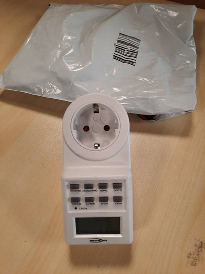 269095 - ANSMANN Ndërprerës kohëmatësi, ndërrues kohëmatësi javor AES6 i programueshëm me ekran LCD, 3680W, 18 kohë ndërrimi të paraprogramuara, funksion i rastësishëm, ndërrues kohe verore