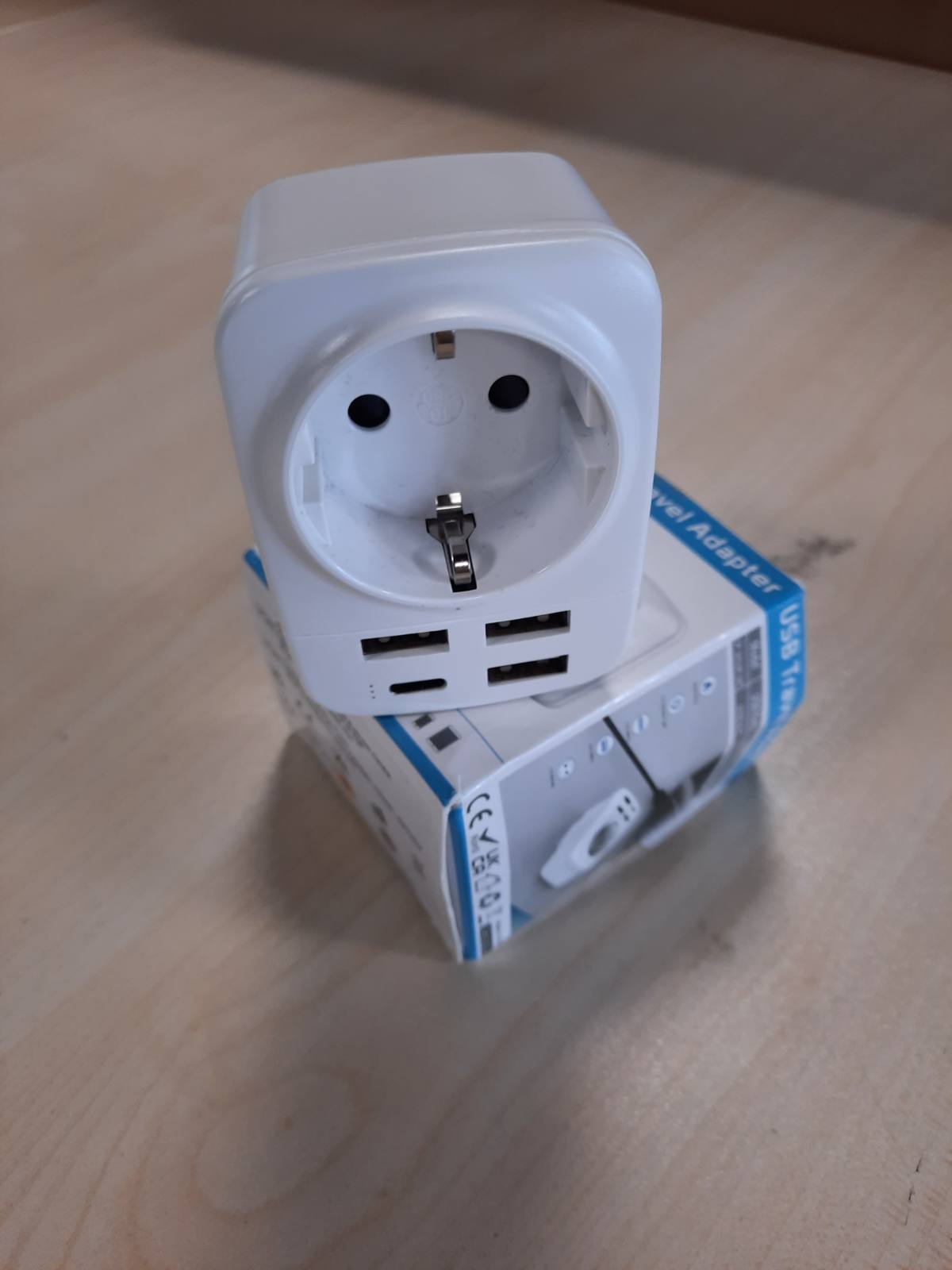 269096 - HOPPAC Adaptues udhëtimi 5 në 1 për Mbretërinë e Bashkuar, Angli, Gjermani, Tipi G për Irlandën, Hong Kongun, Singaporin, Malajzinë, Maltën, Qipron, Katarin dhe Pakistanin