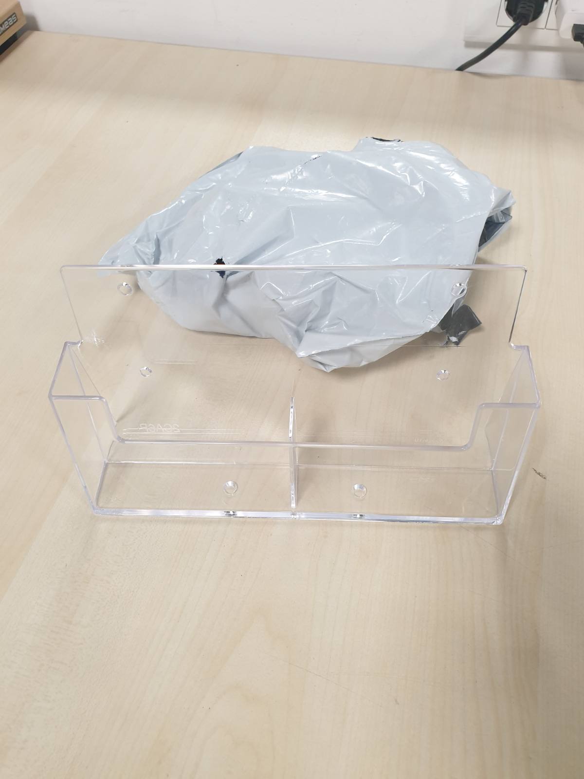 269162 - TAYMAR Stand broshure 2CA6 DIN A6 me 2 ndarje, transparente